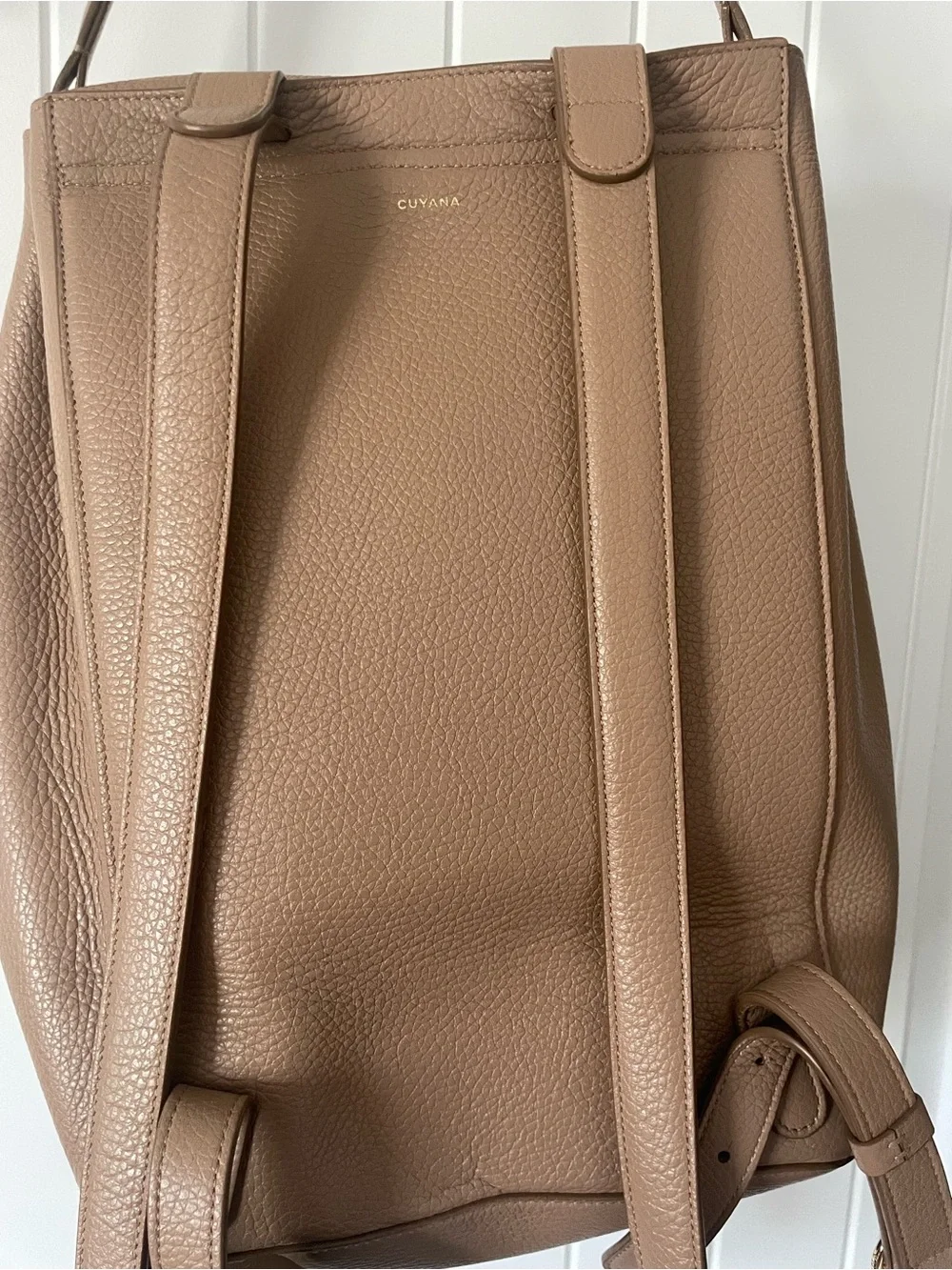 Cuyana versatile brown